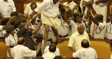 നിയമസഭ കയ്യാങ്കളി കേസ്: വിചാരണ നവംബർ 3ന്; വി. ശിവൻകുട്ടിയടക്കം ആറ് പേർ പ്രതികൾ
